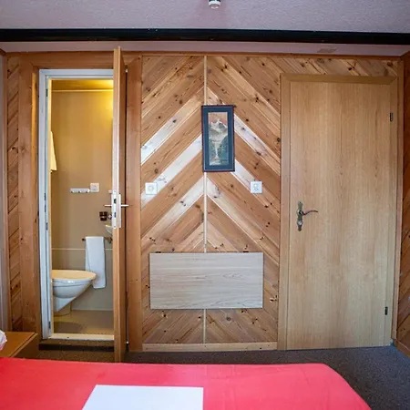 Alte Bock 2.0 Bed & Breakfast