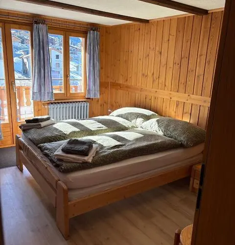 Alte Bock 2.0 Frühstückspension Grächen